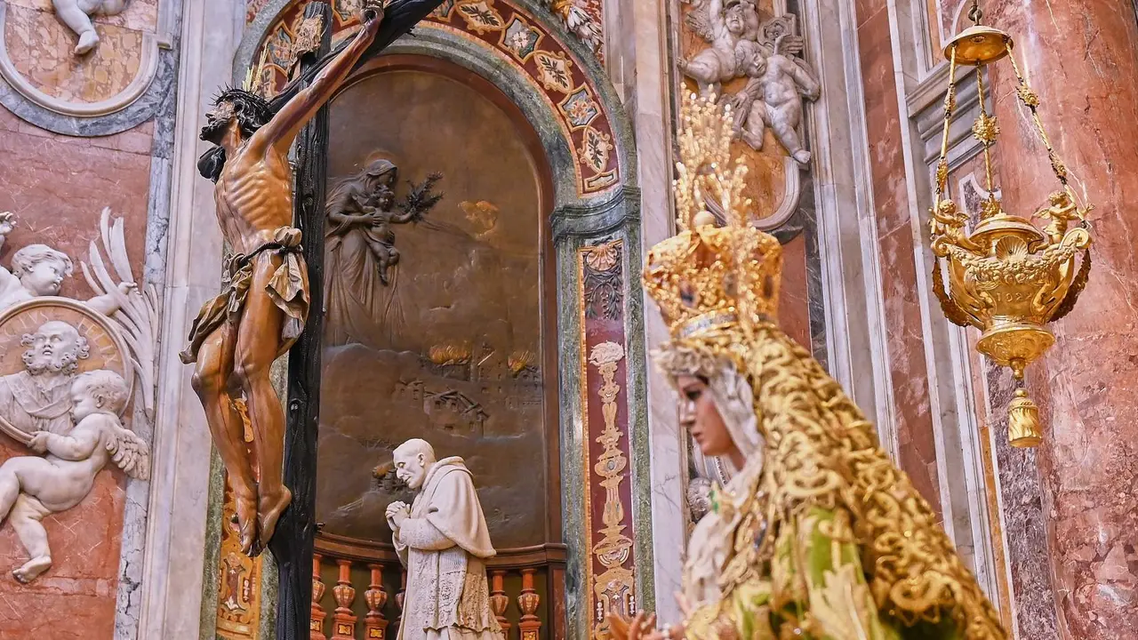 El Cachorro y la Virgen de la Esperanza en Roma | Salvador L&oacute;pez Medina